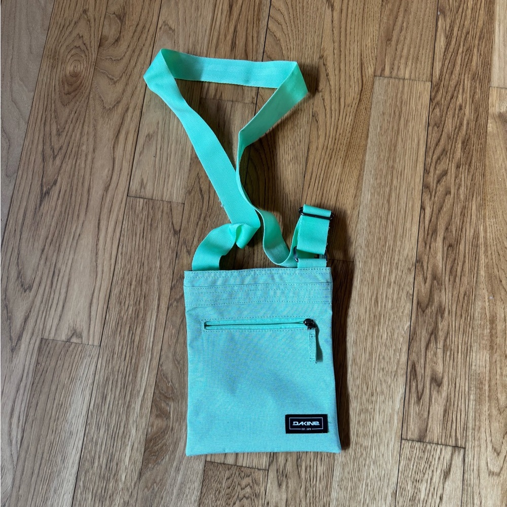 DAKINE Crossbody Bag
